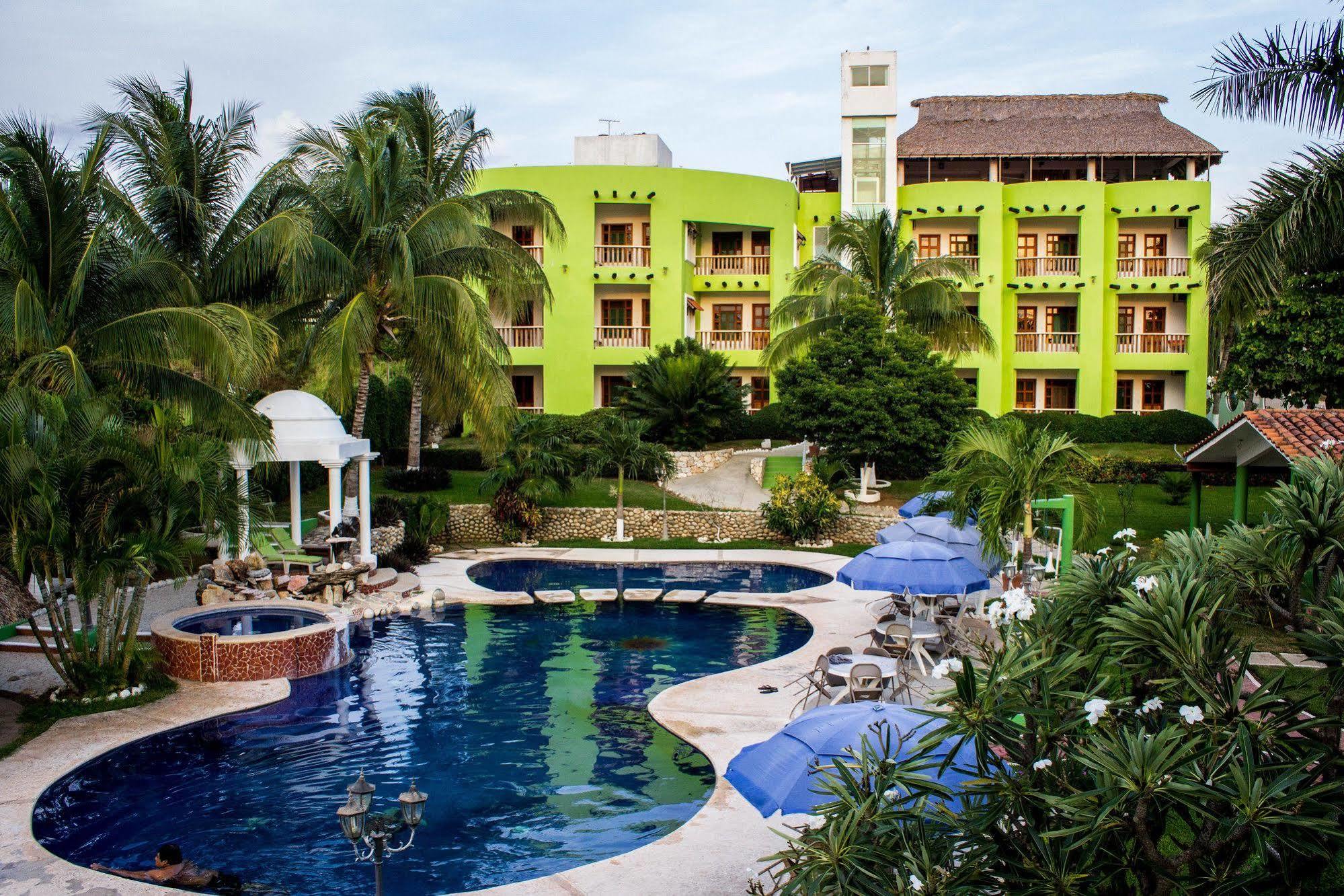 Hotel & Suites Punta Esmeralda Puerto Escondido  Exterior foto